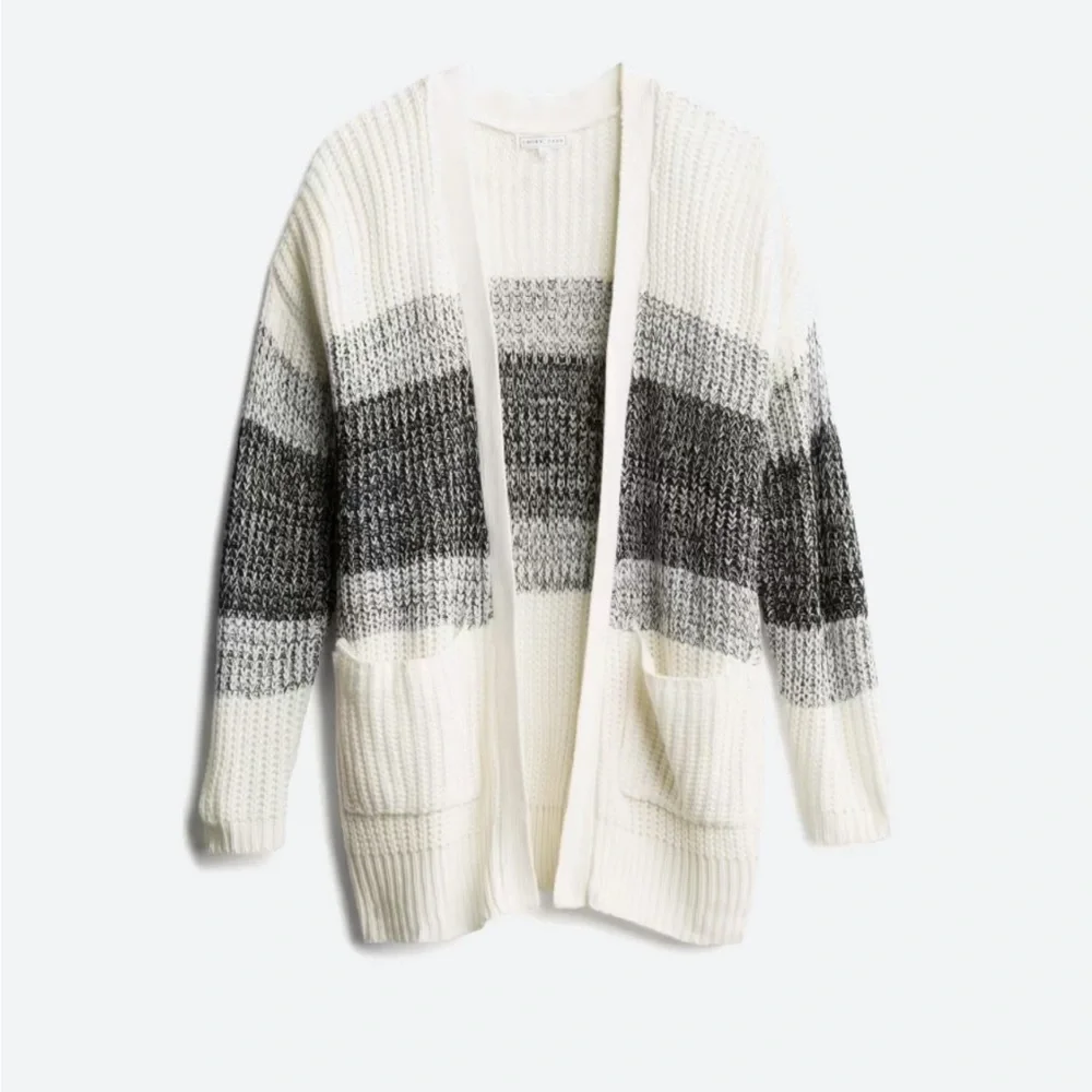Emory park Kailano double front pocket crochet cardigan - Picture 1 of 3